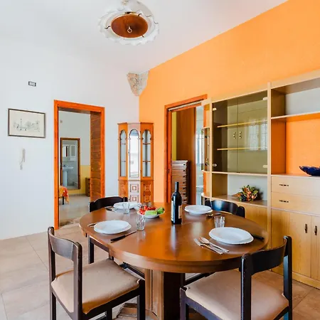 Cenate House